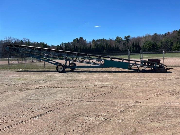 #1143-•-60'-towable-hydraulic-belt-conveyor-image-5