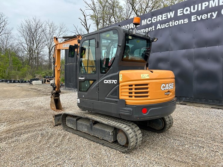 2019-case-cx57c-image-2