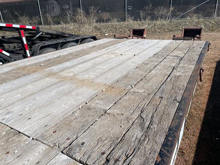 2002-towmaster-t-40-image-16