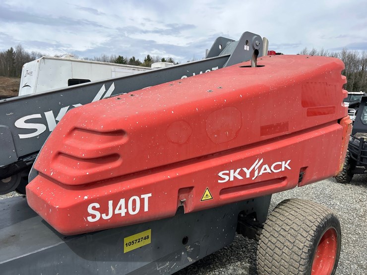 2017-skyjack-sj40t-image-20