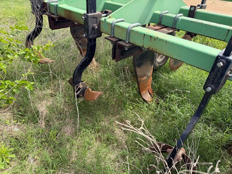 #46934-•-bigham-6-row-38"-terra-till-image-21