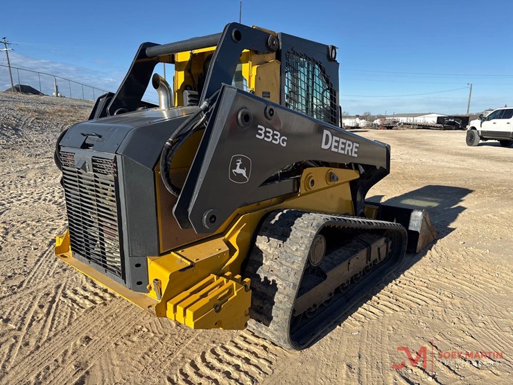 2018-deere-333g-image-2