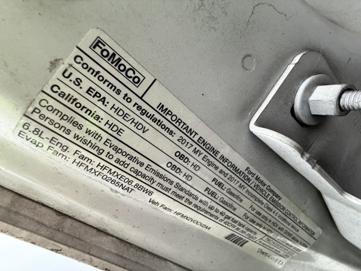 2017-ford-f550-sd-image-15