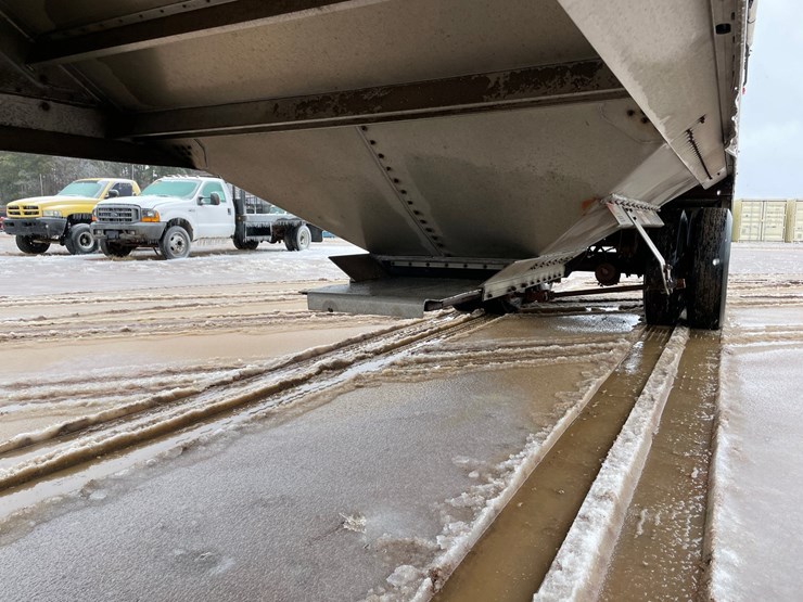 2003-timpte-super-hopper-image-16