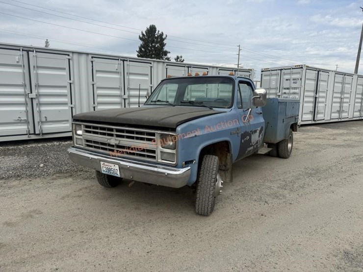 1986-chevrolet-30-image-3