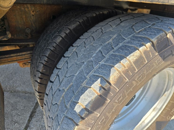 2015-chevrolet-silverado-3500-image-51