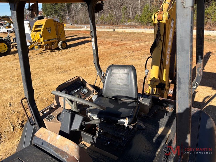 1999-deere-410e-image-18