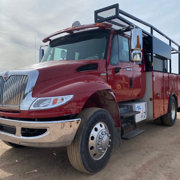 2010 INTERNATIONAL 4400 SBA