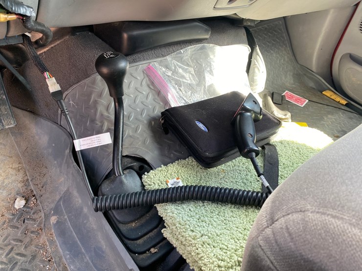 2001-ford-f350-xlt-image-58