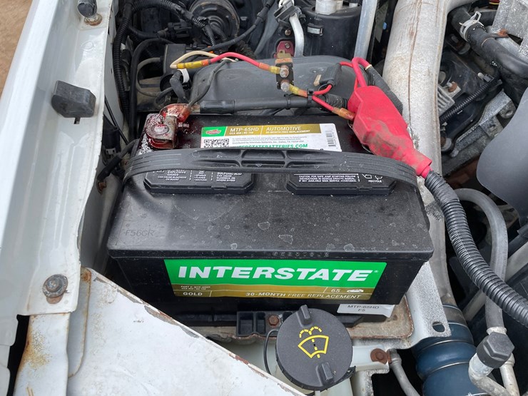 2004-ford-f550-image-50