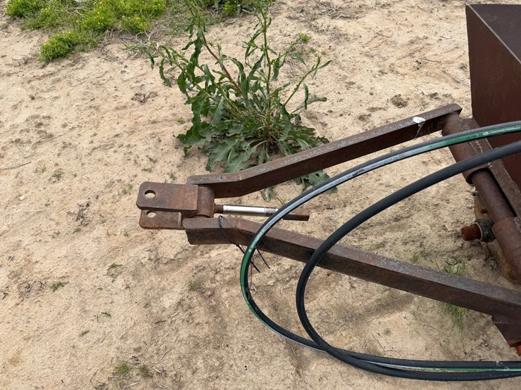 #46912-•-westfield-70'-grain-auger-image-50