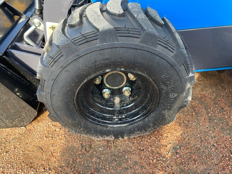 #1159-•-agt-mx-mrw14-wheeled-stand-on-mini-skid-steer-image-10