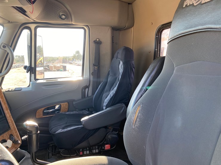 2008-international-prostar-image-34