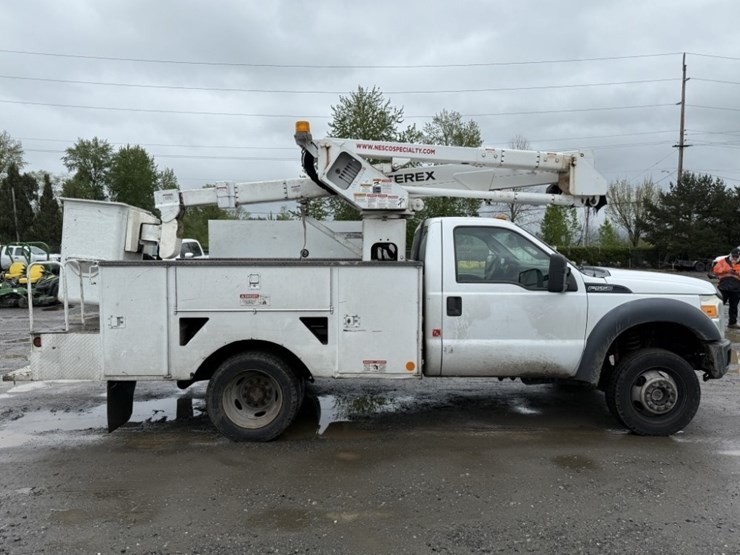 2015-ford-f550-sd-image-3