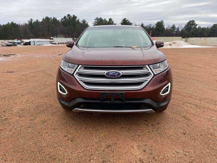 2015-ford-edge-sel-image-2