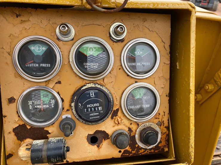 international-td8-image-40