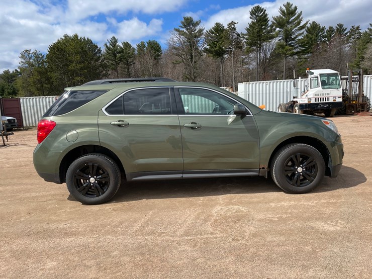 2015-chevrolet-equinox-lt-image-6