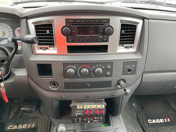 2008-dodge-ram-5500-image-58