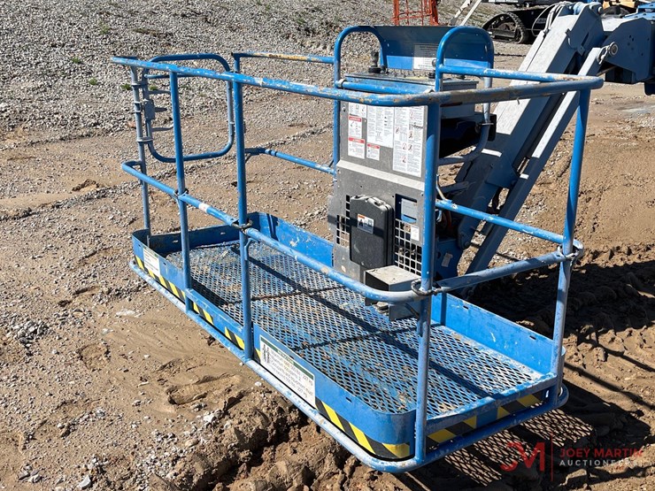 2013-genie-s85-image-14