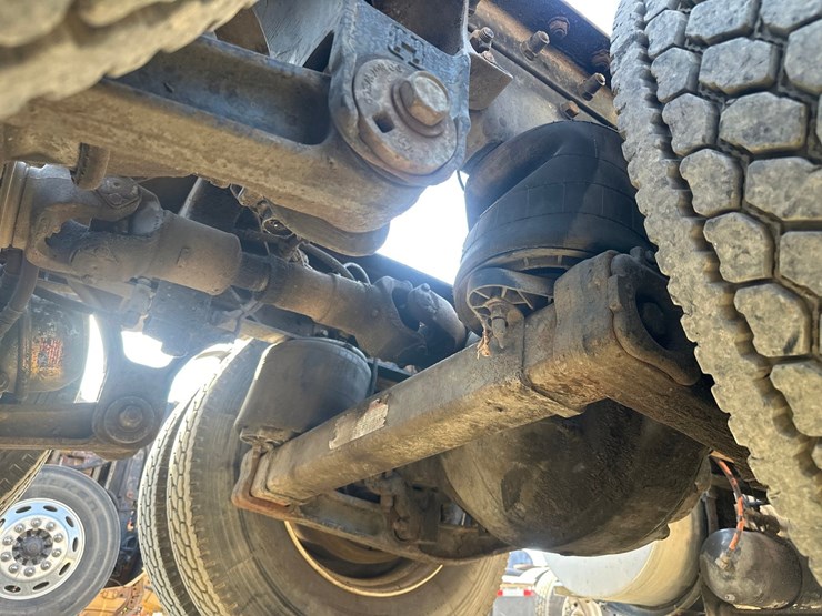 2006-kenworth-w900-image-68