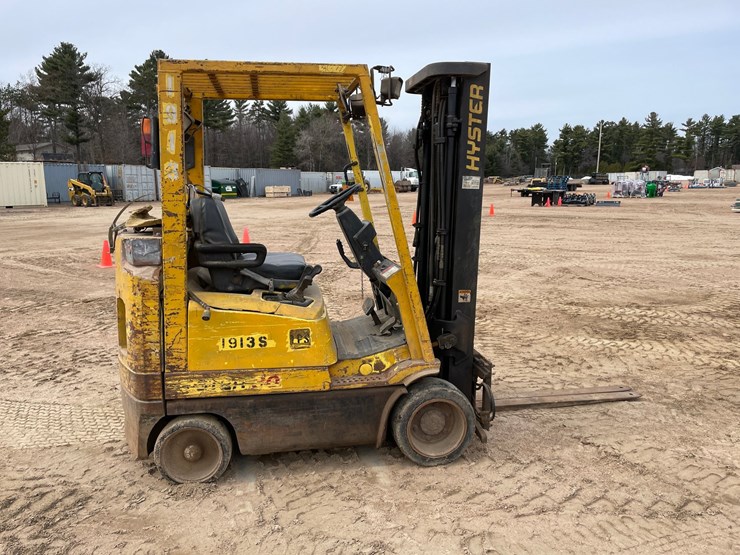 #1145-•-hyster-lp-forklift-image-6