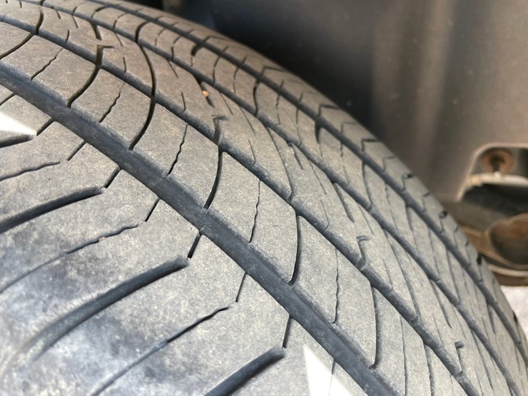 2014-jeep-cherokee-image-21