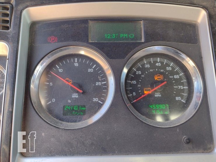 2008-kenworth-t800-image-7