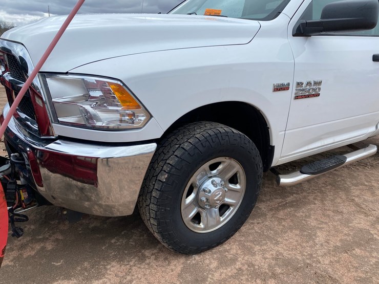 2017-dodge-ram-2500-image-16