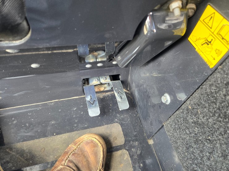 2023-bobcat-l28-image-29