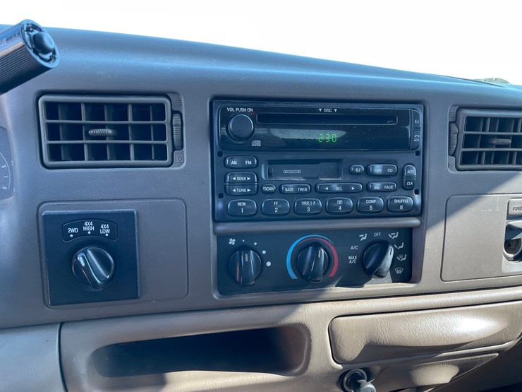 2001-ford-f250-image-31