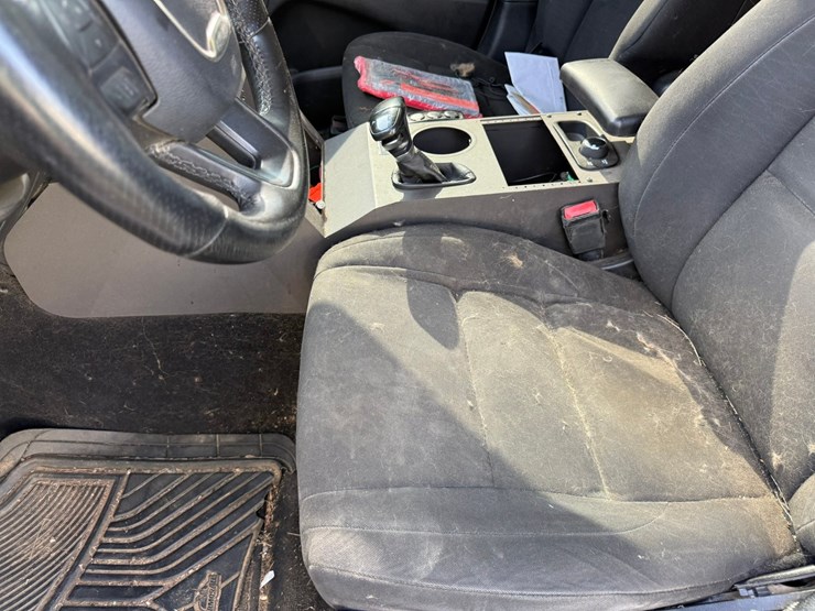 2019-dodge-durango-image-35