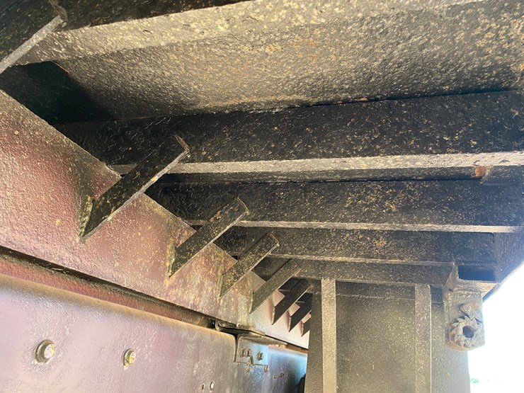 2004-international-7400-image-24