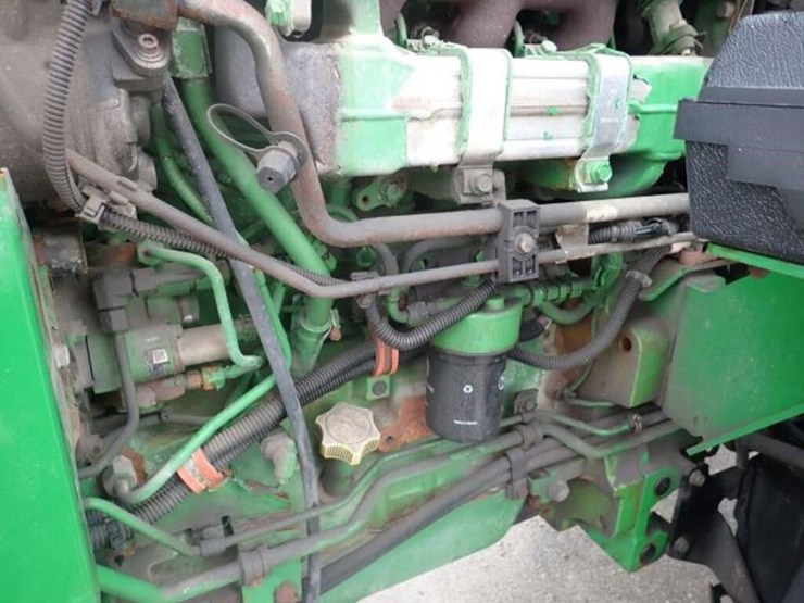 2016-john-deere-5085e-image-36