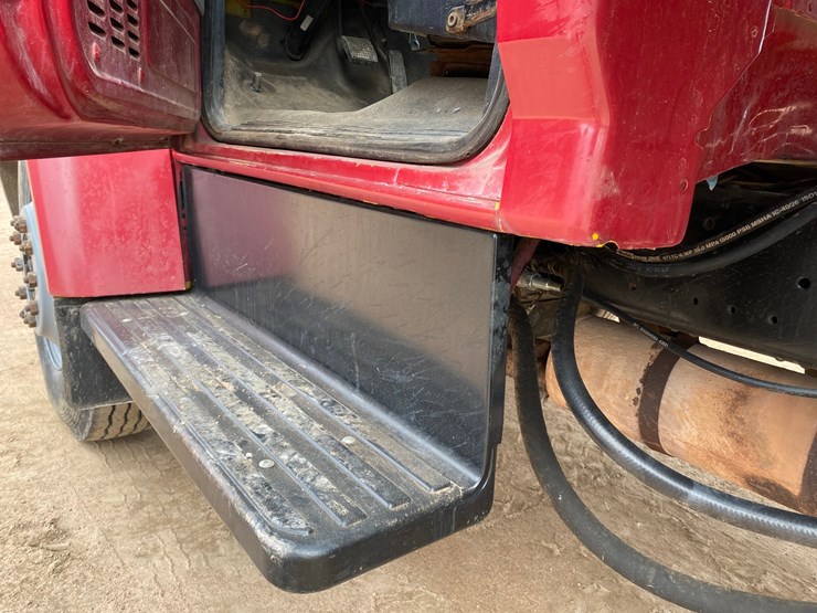 1995-ford-f700-image-16