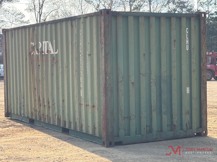 used-20'-shipping-container-image-3