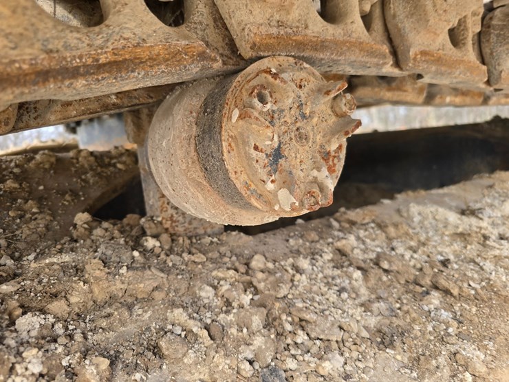 2013-caterpillar-324el-image-64