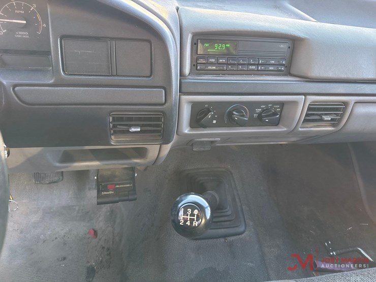 1996-ford-f350-xl-image-24