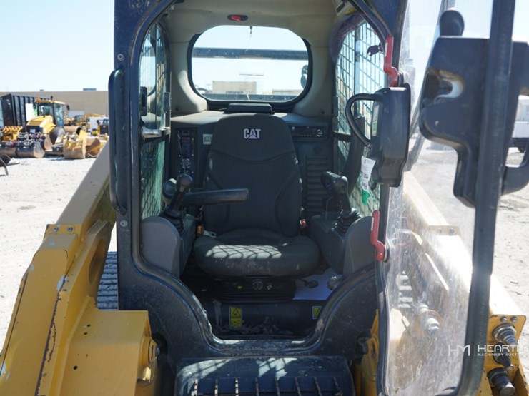 2020-caterpillar-289d3-image-7