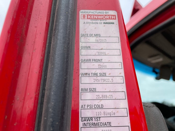 2016-kenworth-t680-image-57