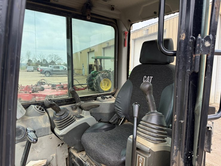 caterpillar-304e2-cr-image-34