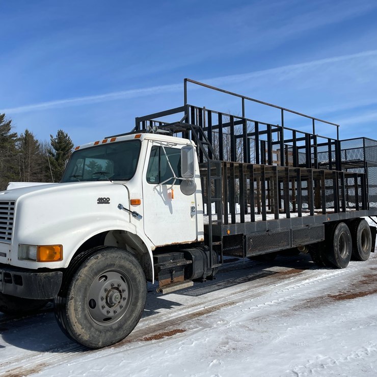 1999 INTERNATIONAL 4900
