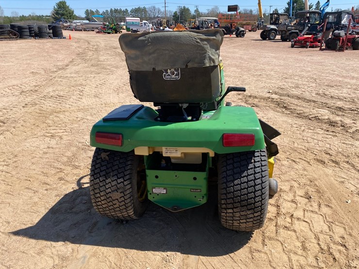 john-deere-325-image-6