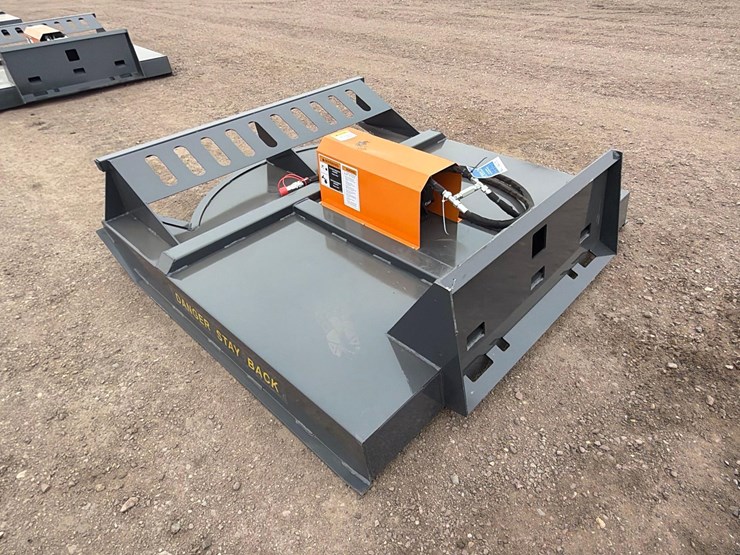 unused-2026-wolverine-bc-13-72w-skid-steer-brush-cutter-attachment-image-4