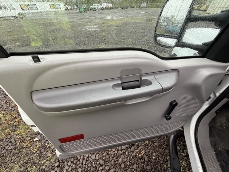 2000-ford-f450-image-22