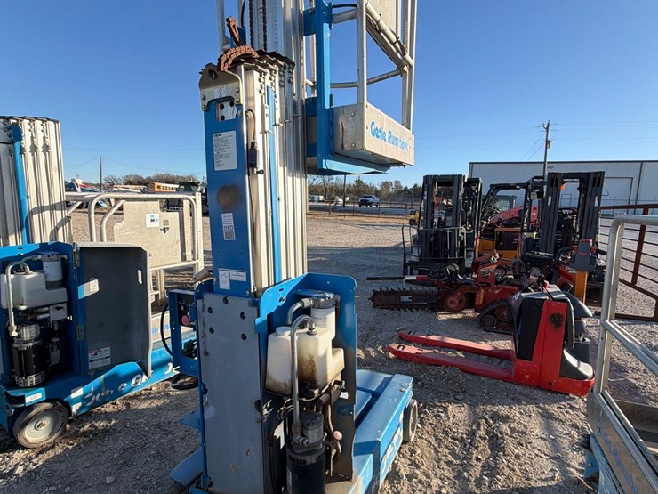 2013-genie-gr20-image-4