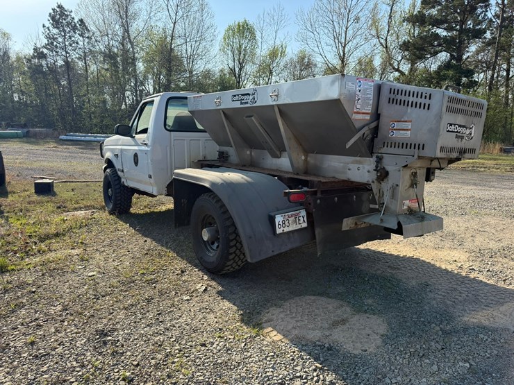 1995-ford-350-image-4