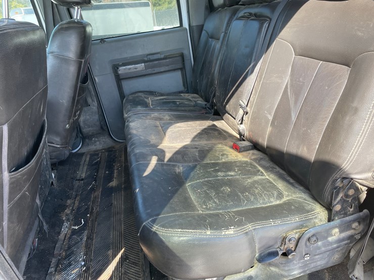 2011-ford-f350-image-45