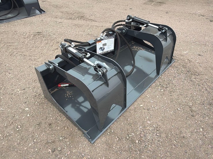 unused-2026-wolverine-gb-11-72w-skid-steer-grapple-bucket-attachment-image-2