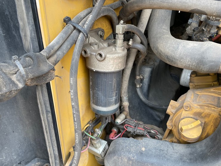 2019-caterpillar-299d2-xhp-image-36