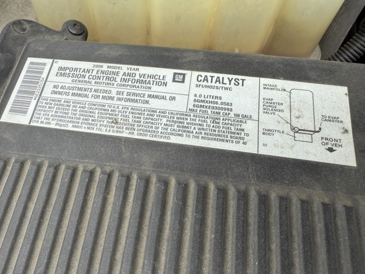 2006-chevrolet-silverado-3500-image-15